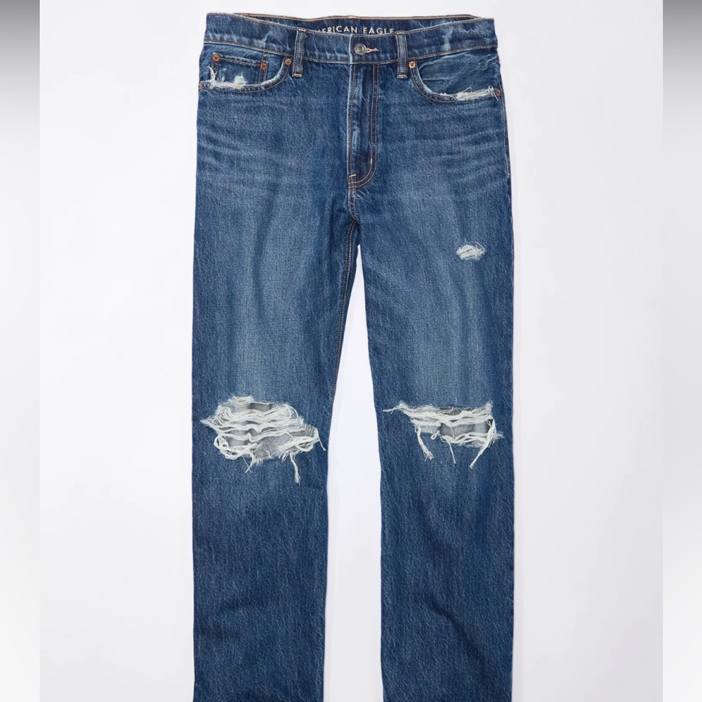 American Eagle Outfitters Low-Rise Boyfriend Jeans